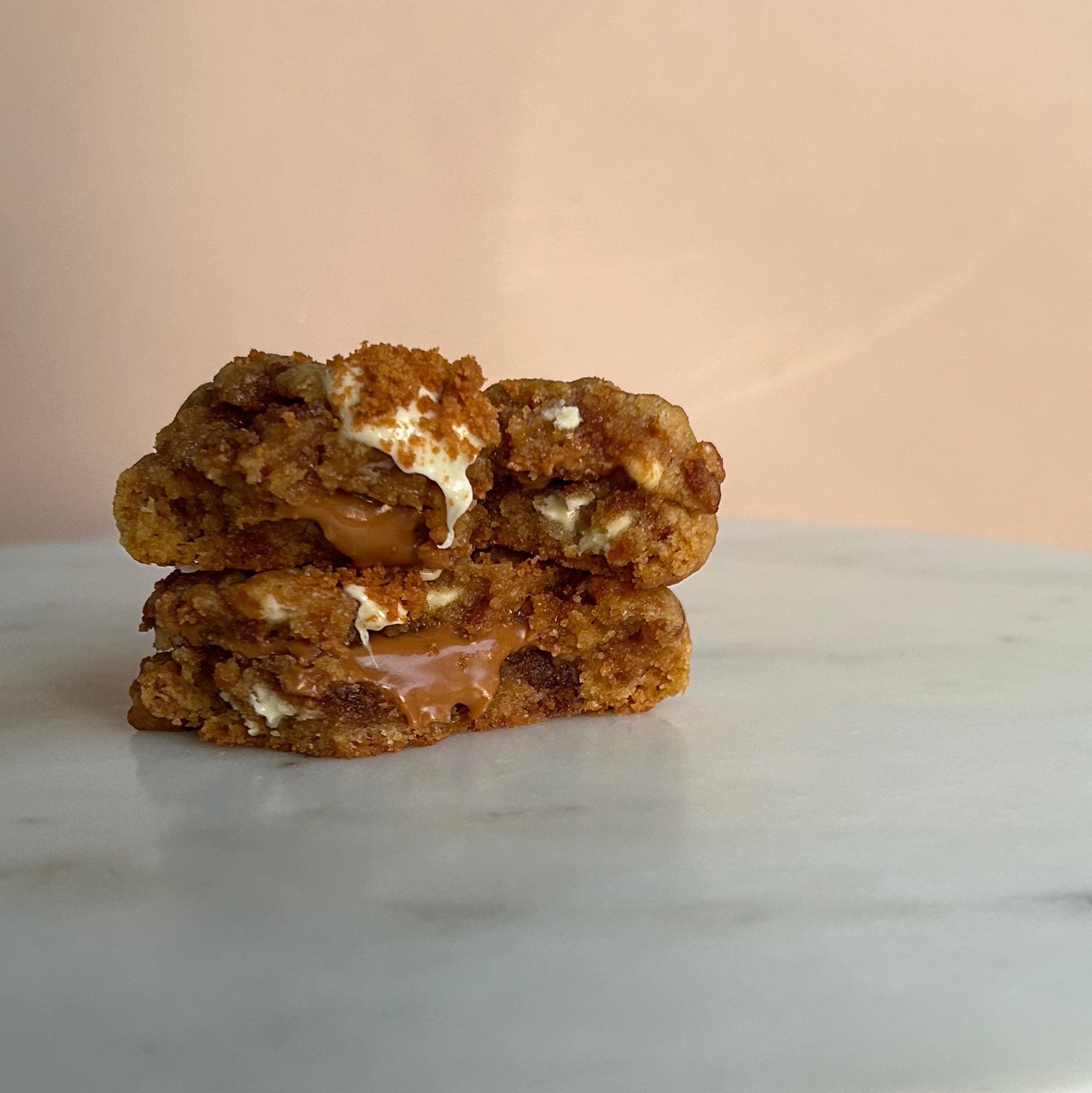 Biscoff & Lotus & Vit Choklad – 4 st