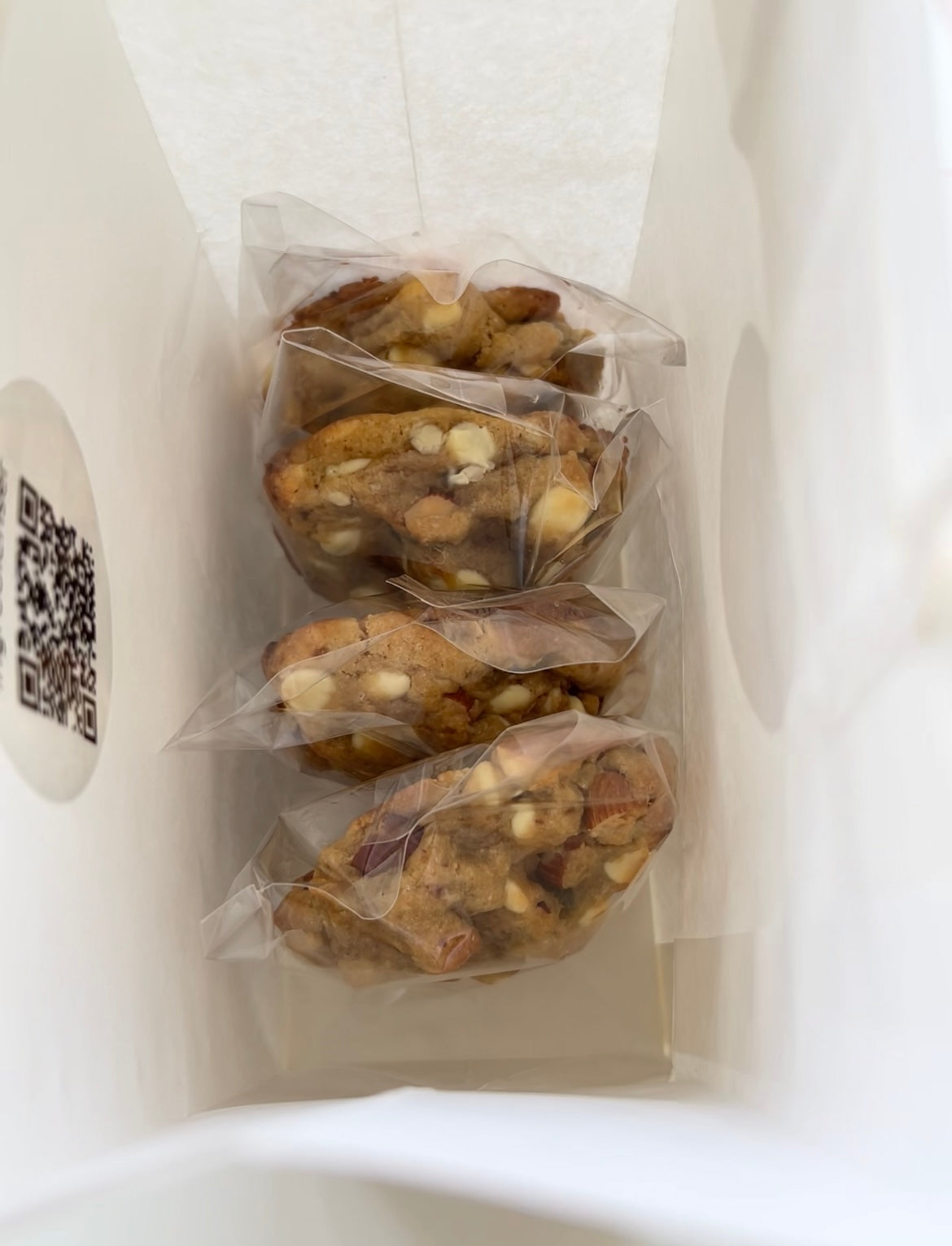 Mandel & Gröna Russin & Vit choklad – 4 st